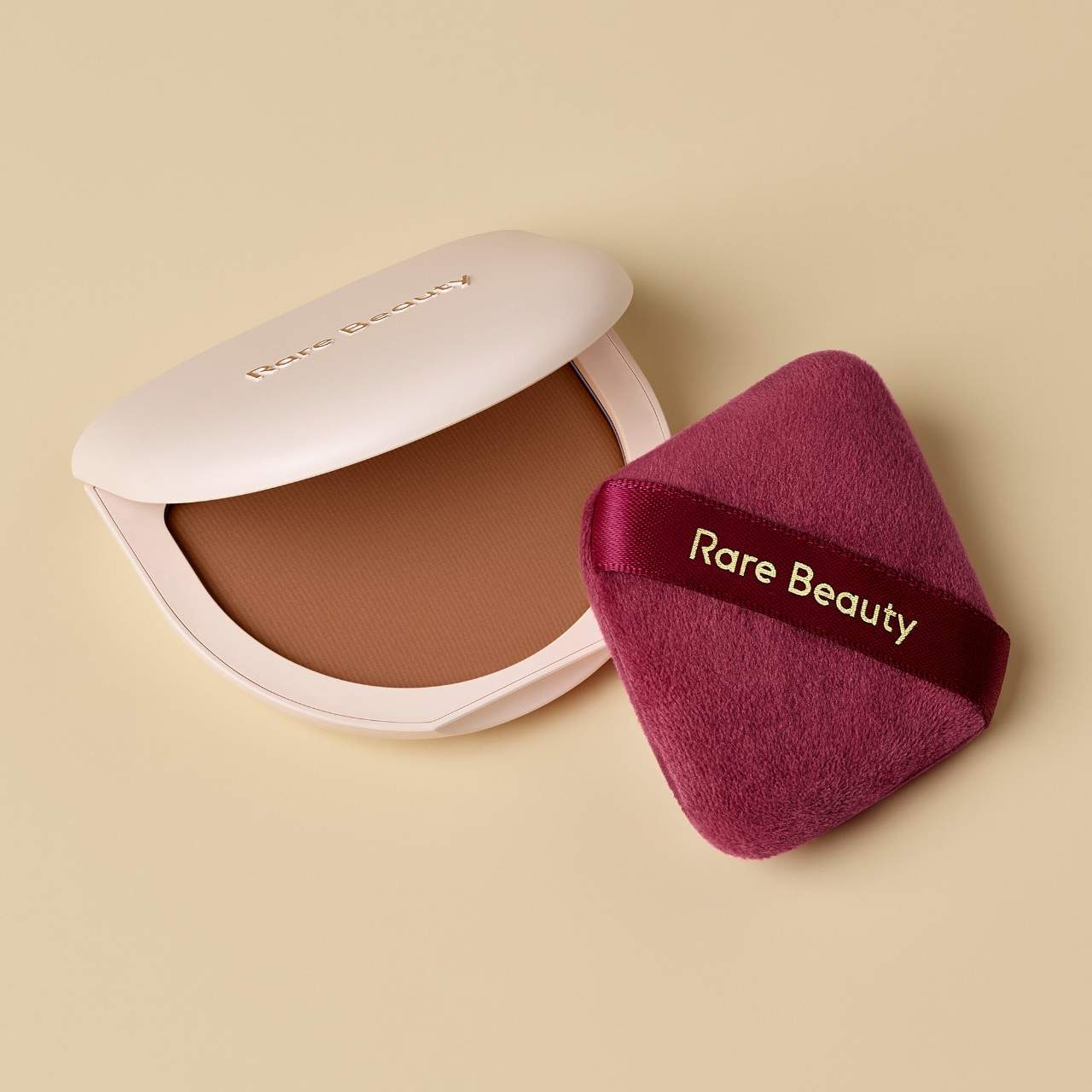 True to Myself Tinted Pressed Finishing Powder - Rare Beauty